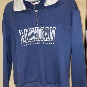 Zip Up from Romwe NWT size XS